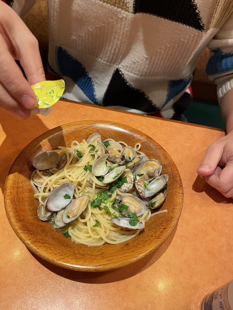 塩味ボンゴレのレモンひと絞り
